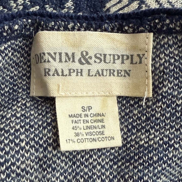 Lightweight Crop Sweater - Picture 7 of 8